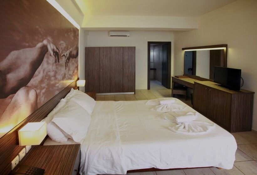 Eurohotel Katrin Suites