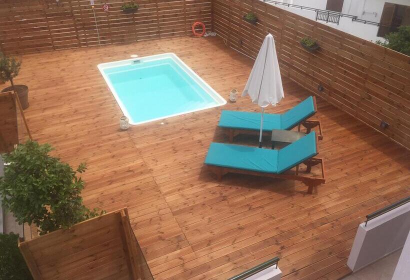 Eurohotel Katrin Suites