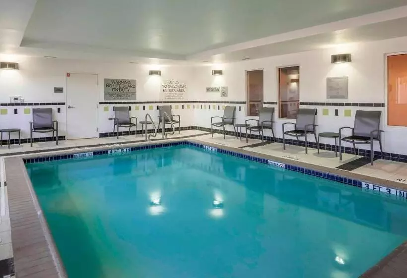 هتل Fairfield Inn & Suites By Marriott Austin Parmer Tech Ridge