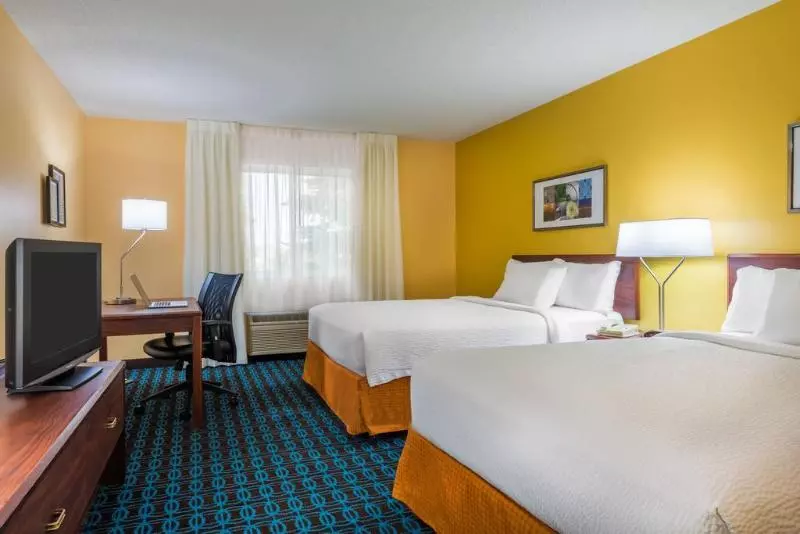 ホテル Fairfield Inn Albany University Area