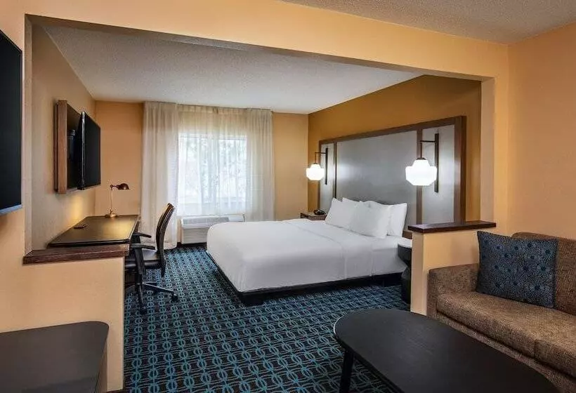 ホテル Fairfield Inn Albany University Area