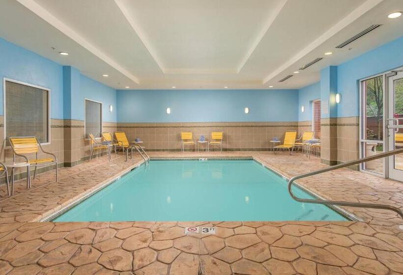 فندق Fairfield Inn And Suites Cleveland