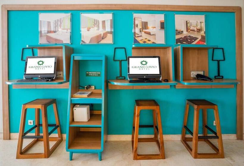 호텔 Grand Livio Kuta