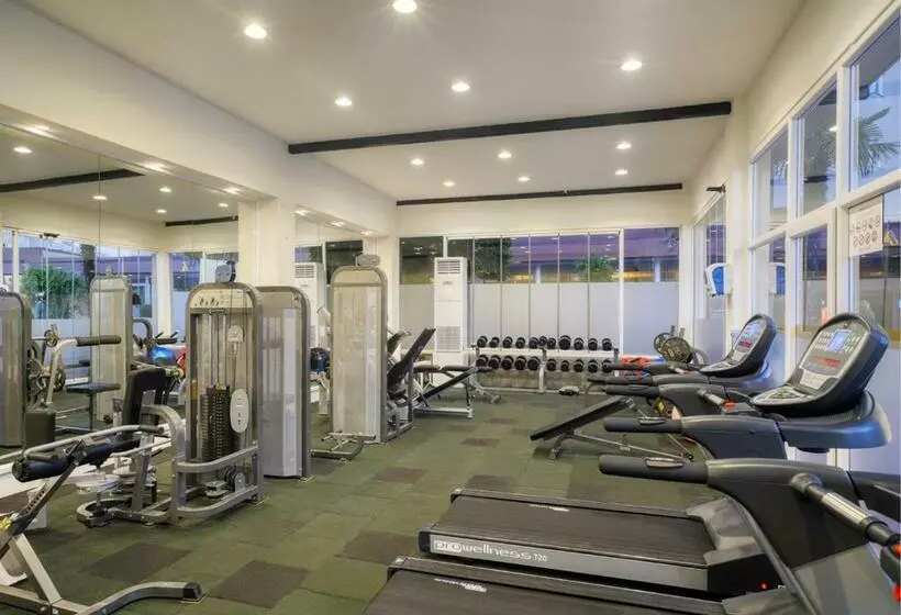 هتل Grand Park Lara