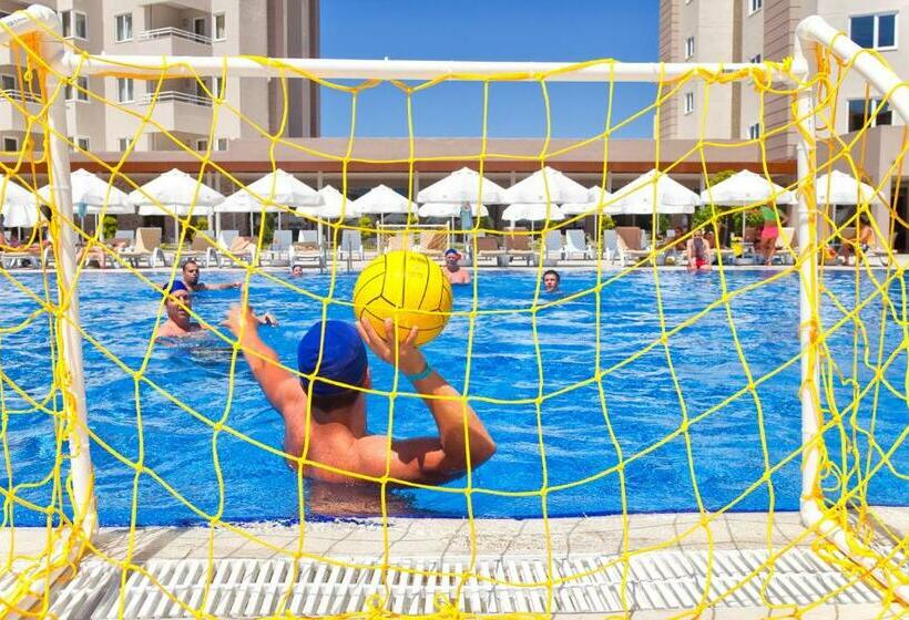 هتل Grand Park Lara