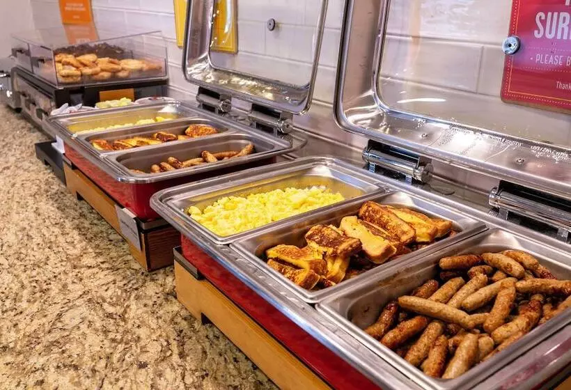 בית מלון כפרי Hampton Inn & Suites Wilmington Christiana