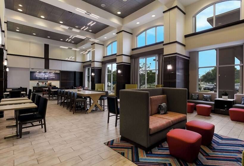 فندق Hampton Inn & Suites Wilmington Christiana