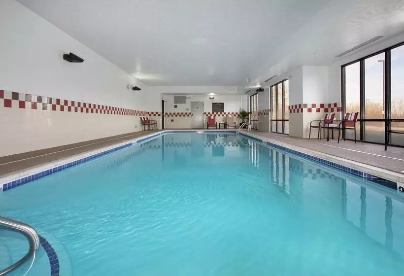 Отель Hampton Inn Bellevue