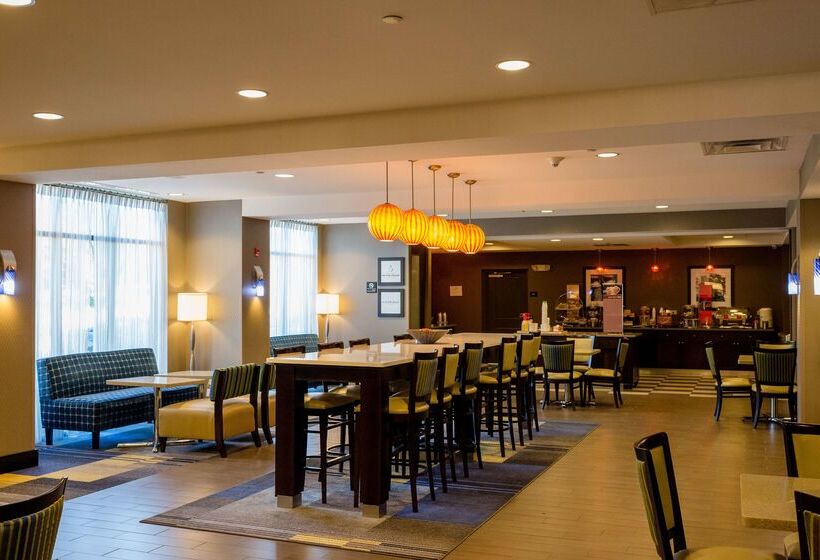 호텔 Hampton Inn Oxford/conference Center