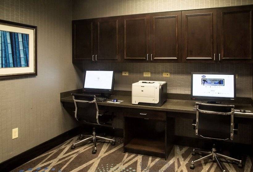 호텔 Hampton Inn Oxford/conference Center