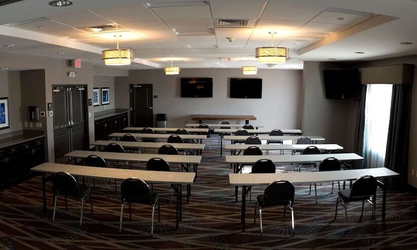 호텔 Hampton Inn Oxford/conference Center