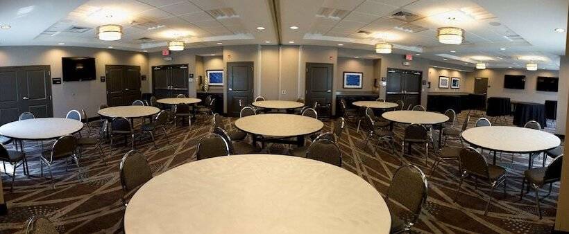 호텔 Hampton Inn Oxford/conference Center