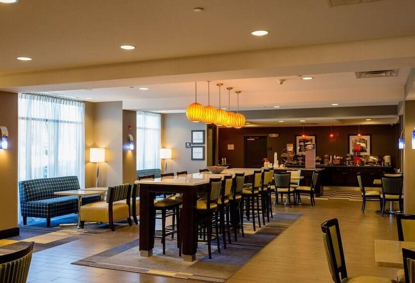 호텔 Hampton Inn Oxford/conference Center