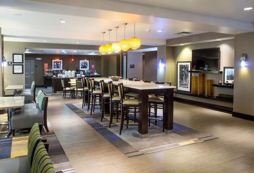 호텔 Hampton Inn Oxford/conference Center