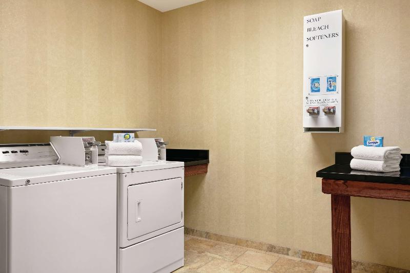 בית מלון כפרי Hampton Inn & Suites Enid