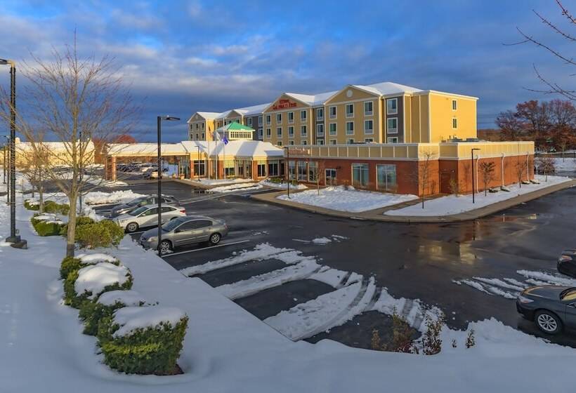 Отель Hilton Garden Inn Devens Common