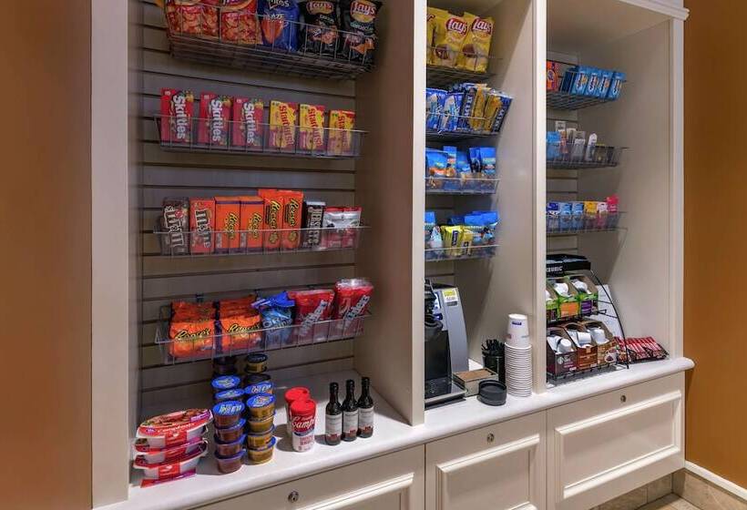 Отель Hilton Garden Inn Devens Common