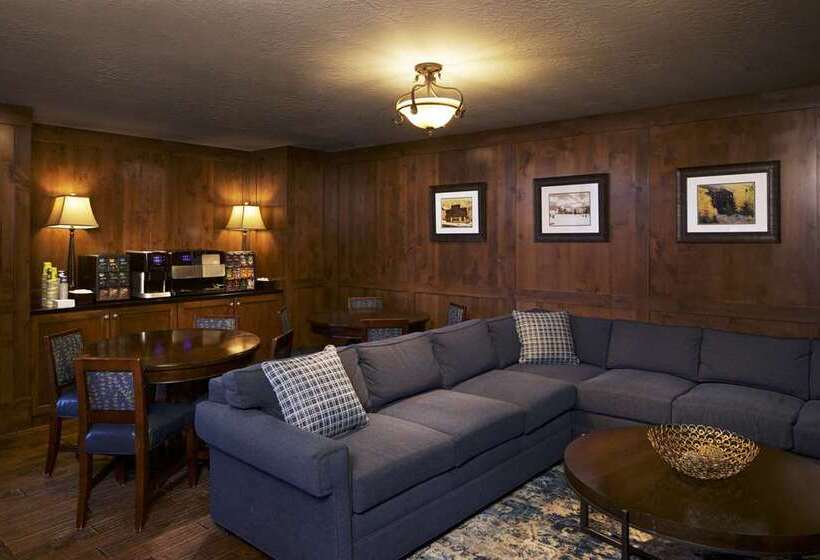 هتل Hilton Grand Vacations Club Sunrise Lodge Park City