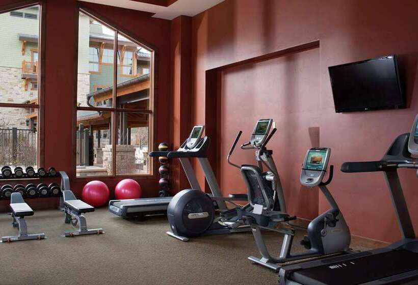 هتل Hilton Grand Vacations Club Sunrise Lodge Park City
