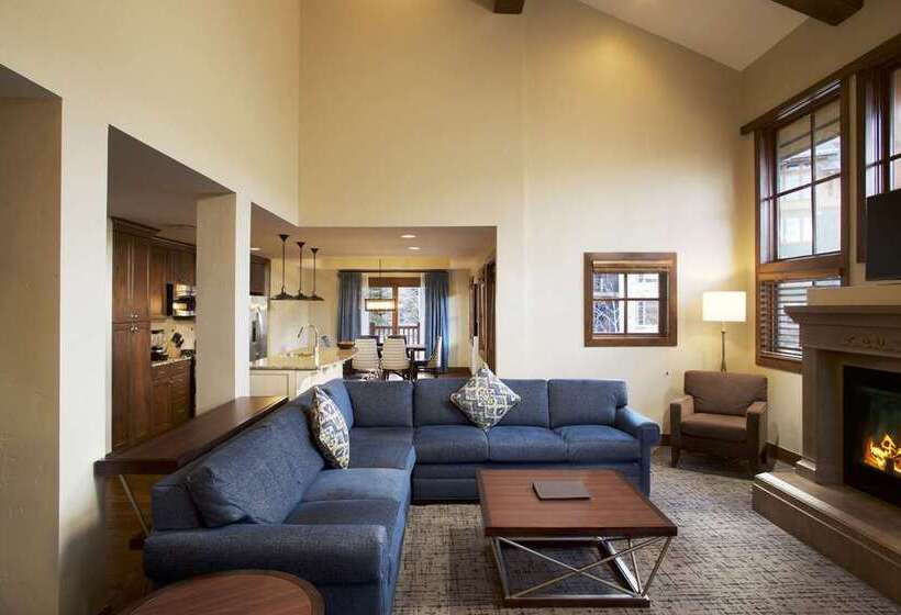 هتل Hilton Grand Vacations Club Sunrise Lodge Park City