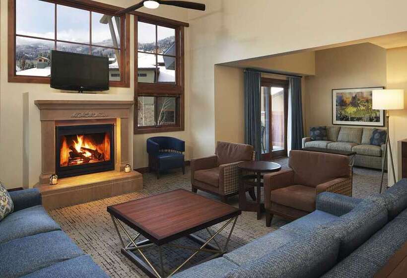 هتل Hilton Grand Vacations Club Sunrise Lodge Park City