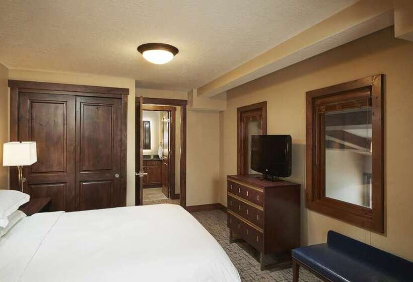 هتل Hilton Grand Vacations Club Sunrise Lodge Park City
