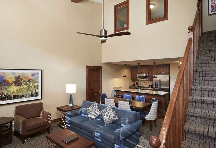 هتل Hilton Grand Vacations Club Sunrise Lodge Park City