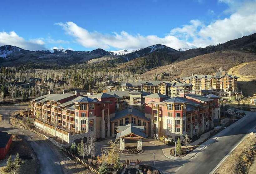 هتل Hilton Grand Vacations Club Sunrise Lodge Park City