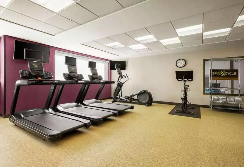 ホテル Home2 Suites By Hilton Denver West  Federal Center, Co