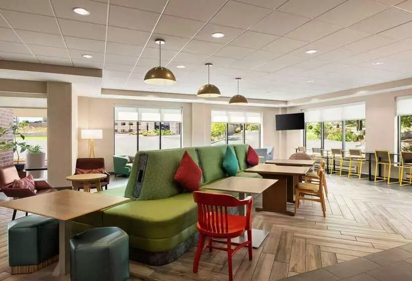 ホテル Home2 Suites By Hilton Denver West  Federal Center, Co