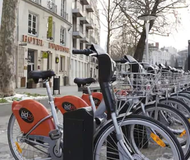 בית מלון כפרי Logis Hôtel Duquesne