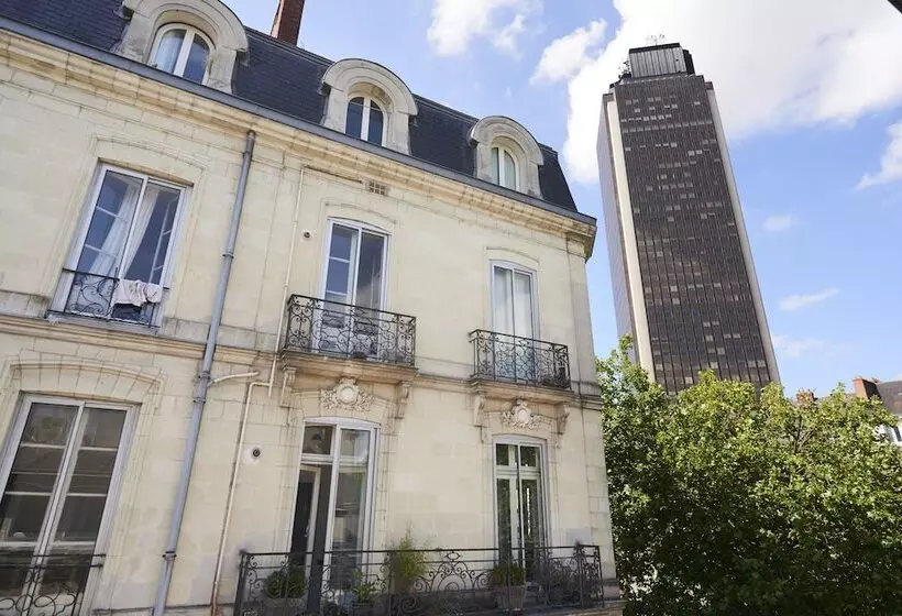 هتل Logis Hôtel Duquesne