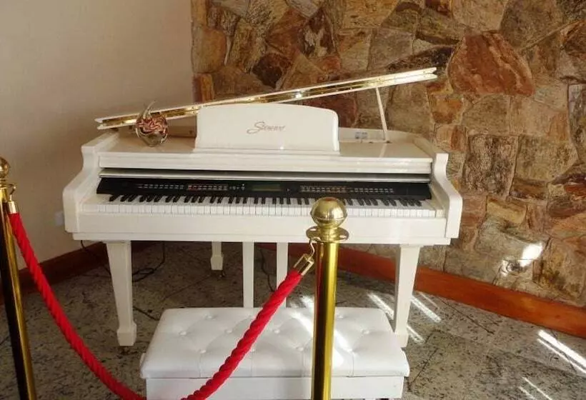 ホテル Nacional Inn Campos Do Jordao