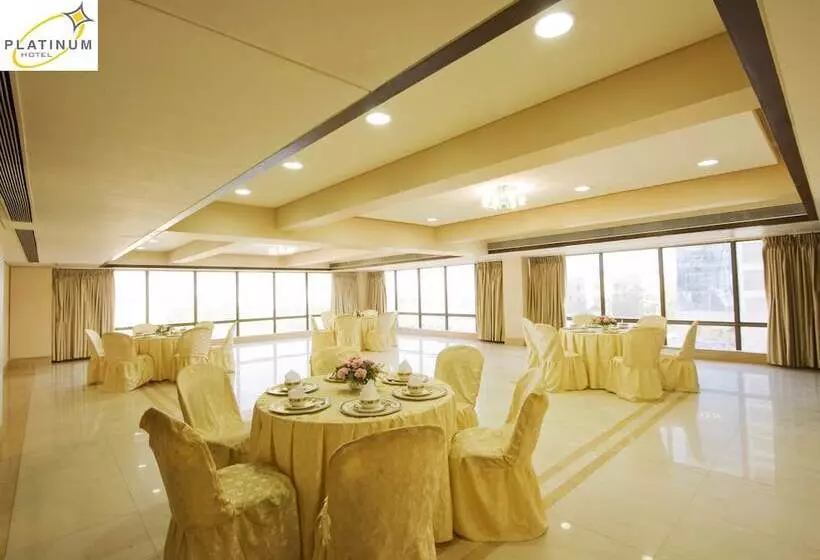 酒店 Platinum Residency