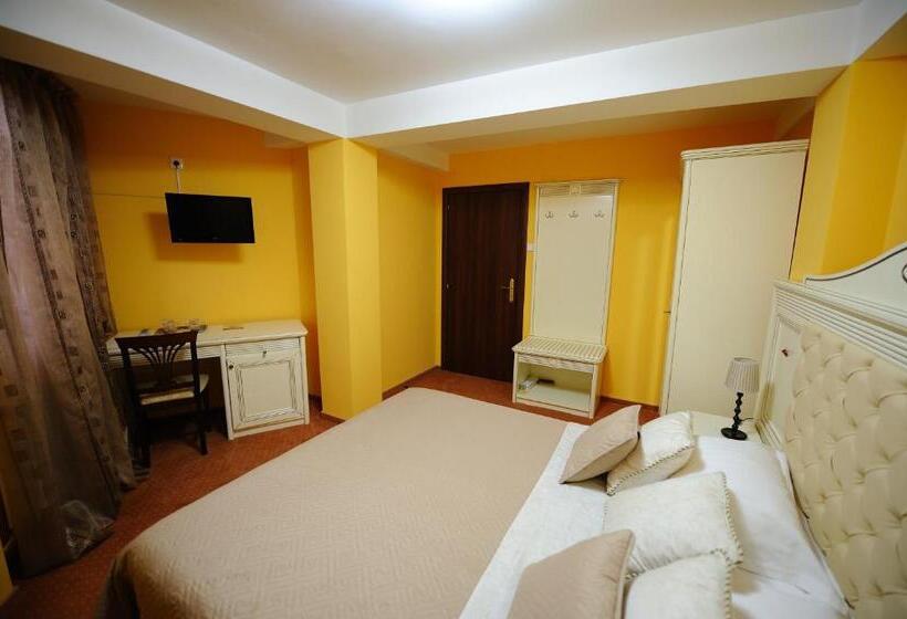 هتل Royal Craiova