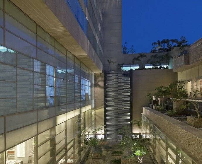 فندق The Westin Chennai Velachery