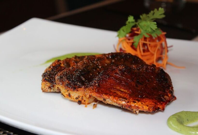 فندق The Westin Chennai Velachery