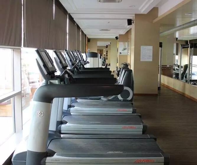 فندق The Westin Chennai Velachery