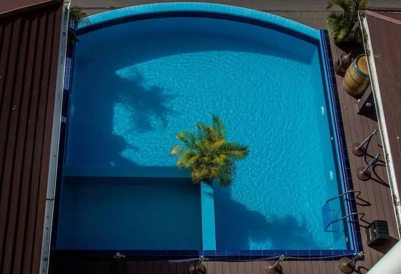 Treasure Cove Hotel & Restaurant