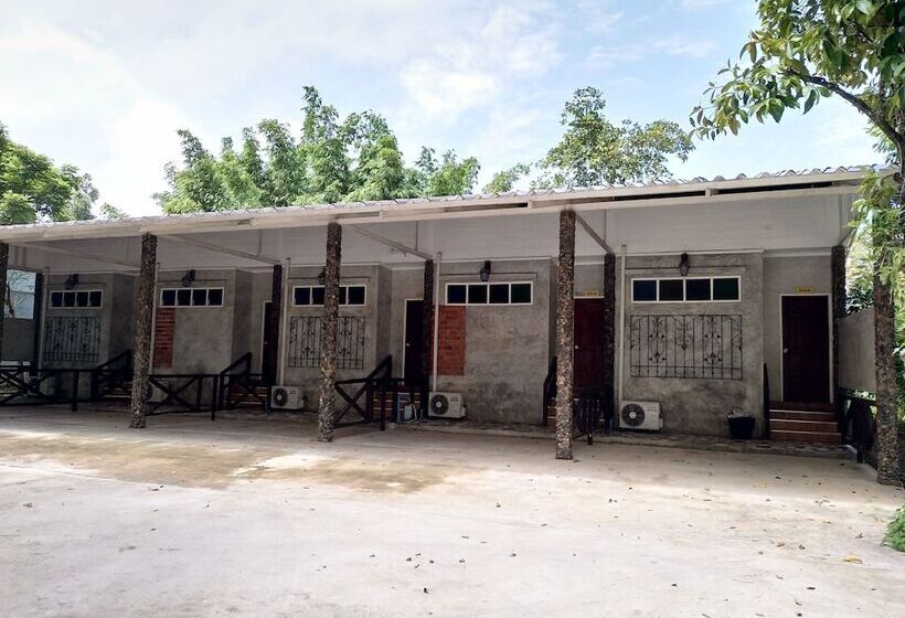 בית מלון כפרי Chanthaburi Garden