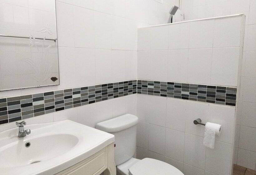 בית מלון כפרי Chanthaburi Garden