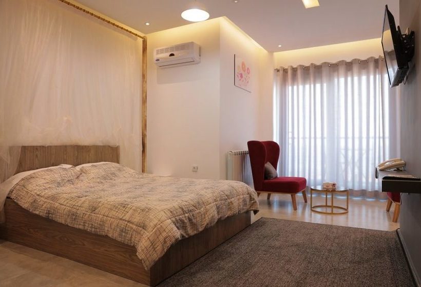 Melorin Luxury Hotel