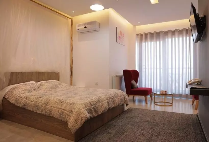 Melorin Luxury Hotel