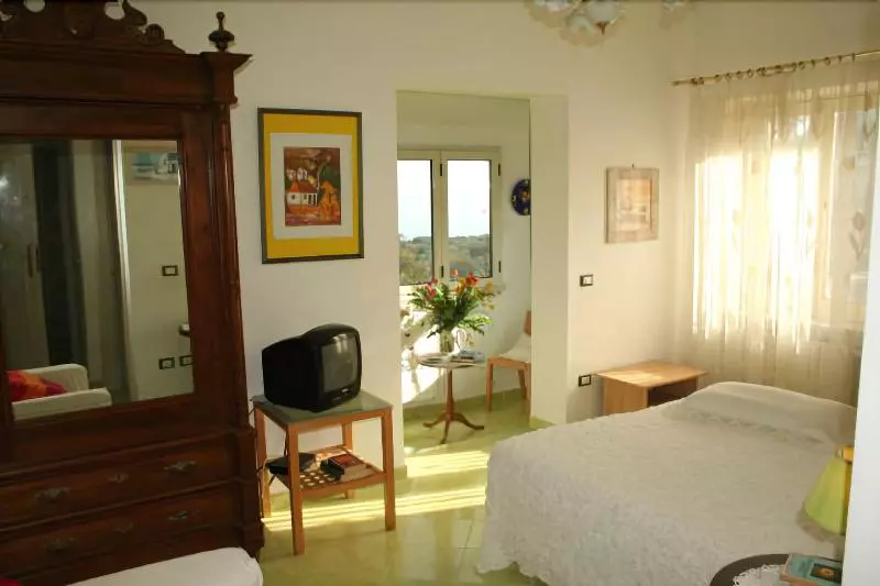 تختخواب و صبحانه Il Tulipano Sorrento