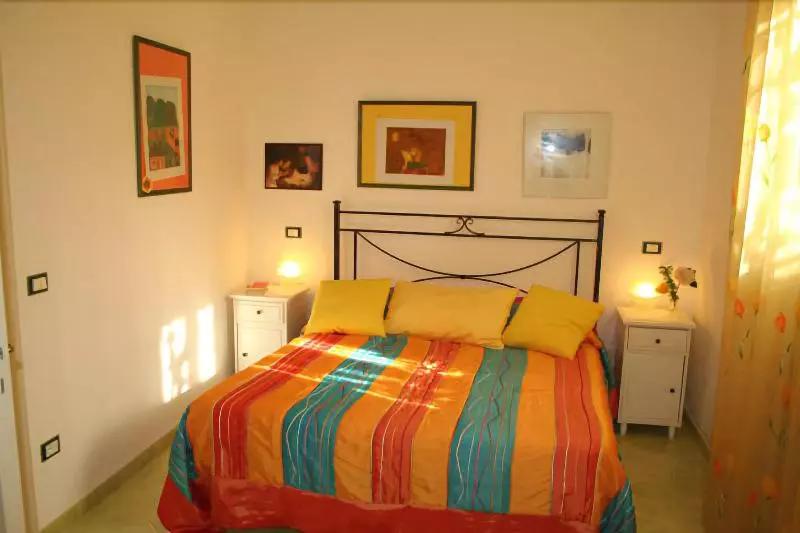 تختخواب و صبحانه Il Tulipano Sorrento