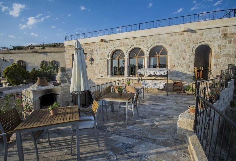 ホテル Assiana Cave