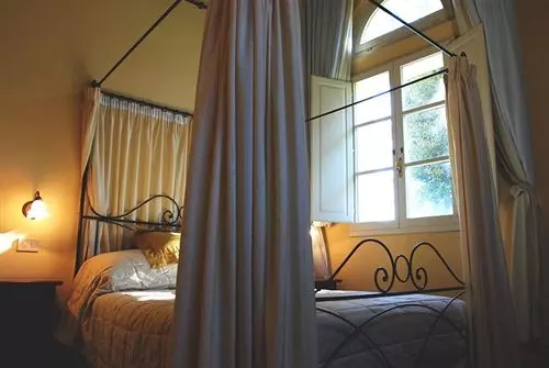 Borgo Di Colleoli Resort