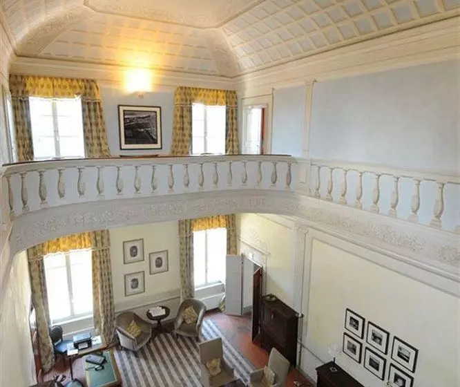 Borgo Di Colleoli Resort