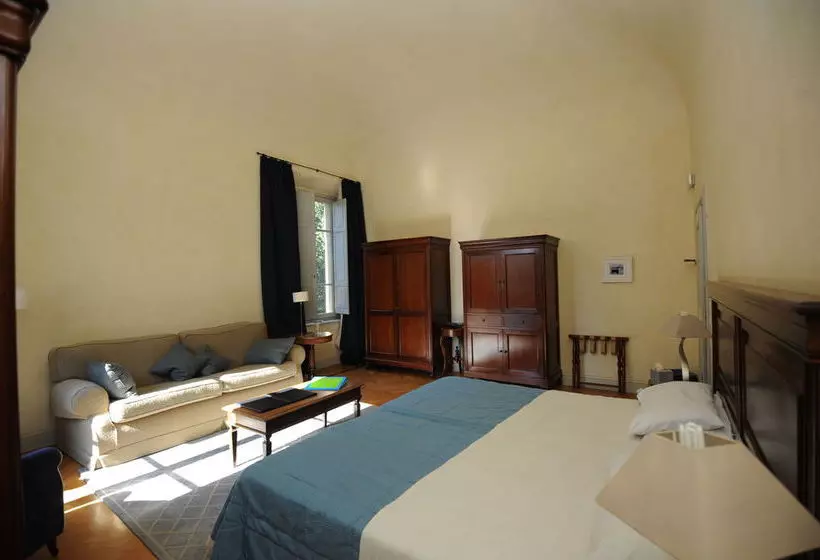 Borgo Di Colleoli Resort