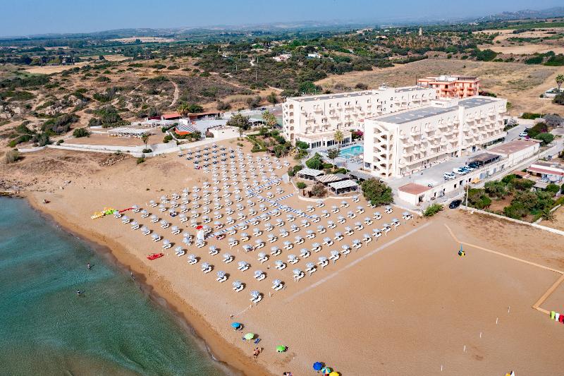 בית מלון כפרי Club Eloro